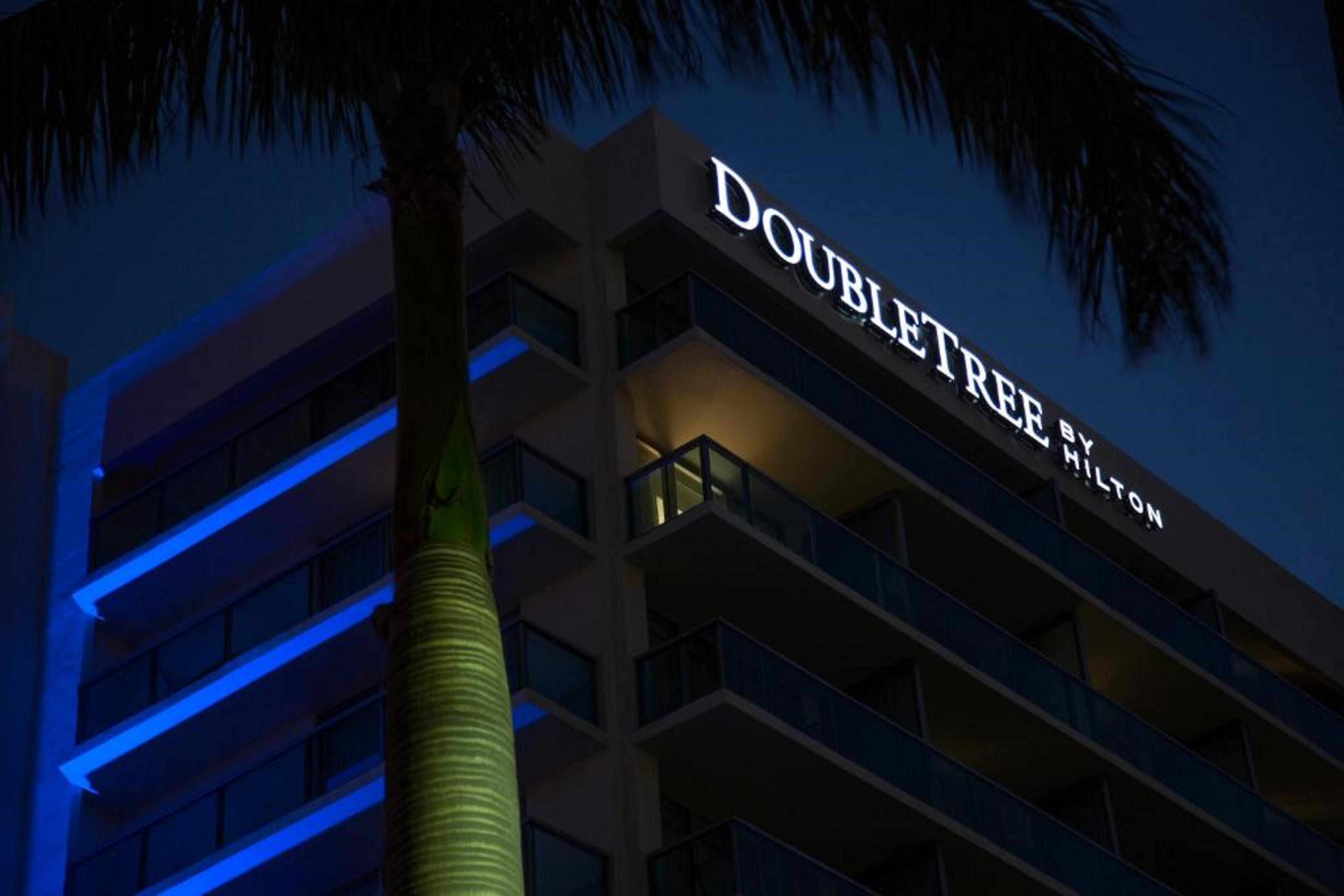 Doubletree Resort Hollywood Beach Ngoại thất bức ảnh